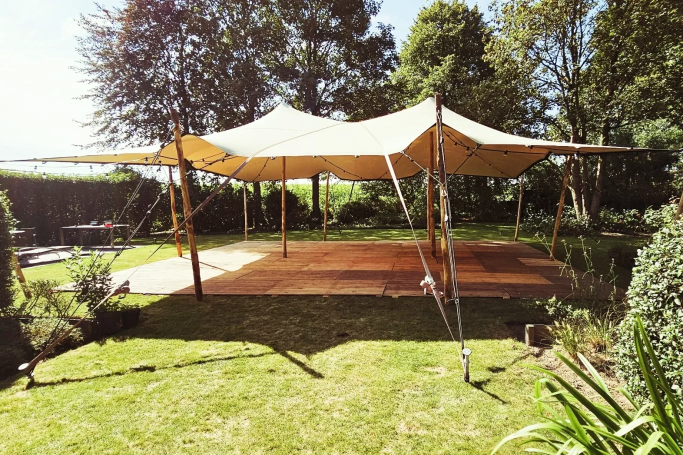 stretchtent huren Oost Vlaanderen Assenede