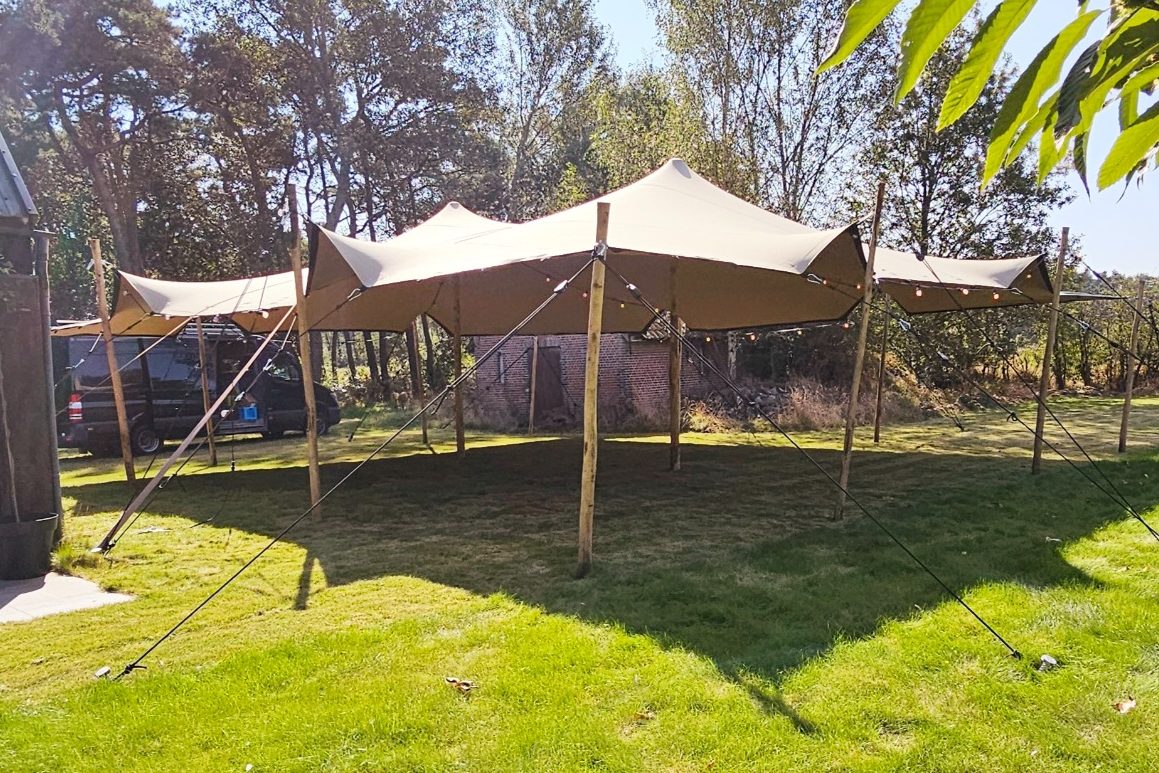 stretchtent huren Oost Vlaanderen Moerbeke