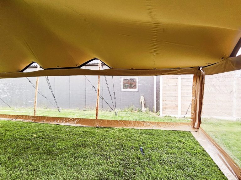 stretchtent huren Oost Vlaanderen vlondervloer