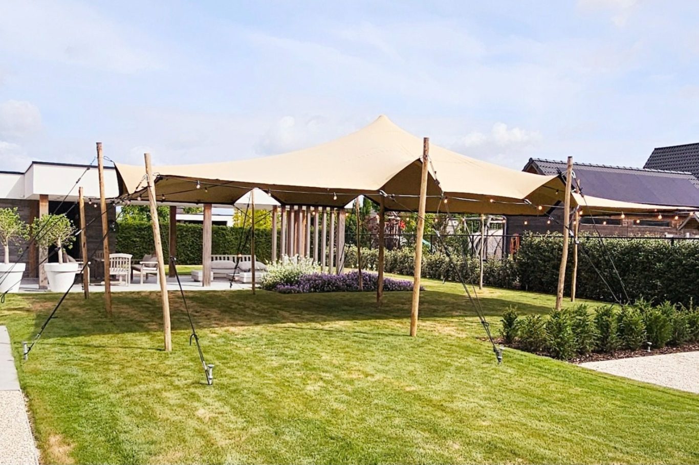 stretchtent huren Oost Vlaanderen Assenede