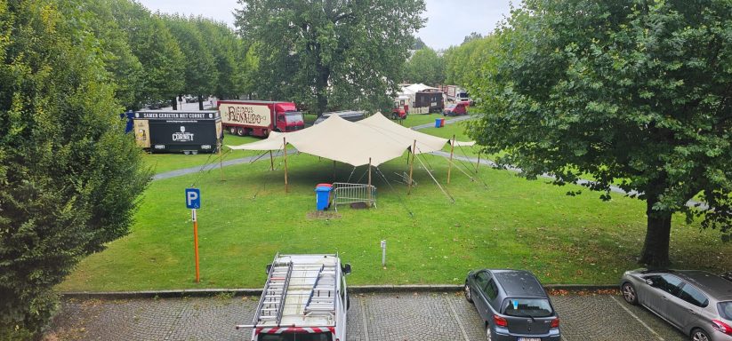 stretchtent huren Sinaai dries Oost-Vlaanderen 100 personen